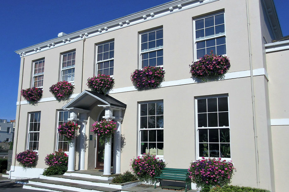 Albany Apartments, Guernsey GuernseyTravel