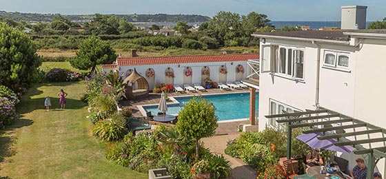 Beau Vallon Apartments